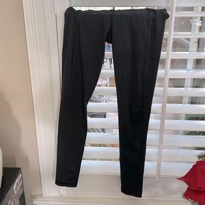 Victoria Secret knockout sport leggings